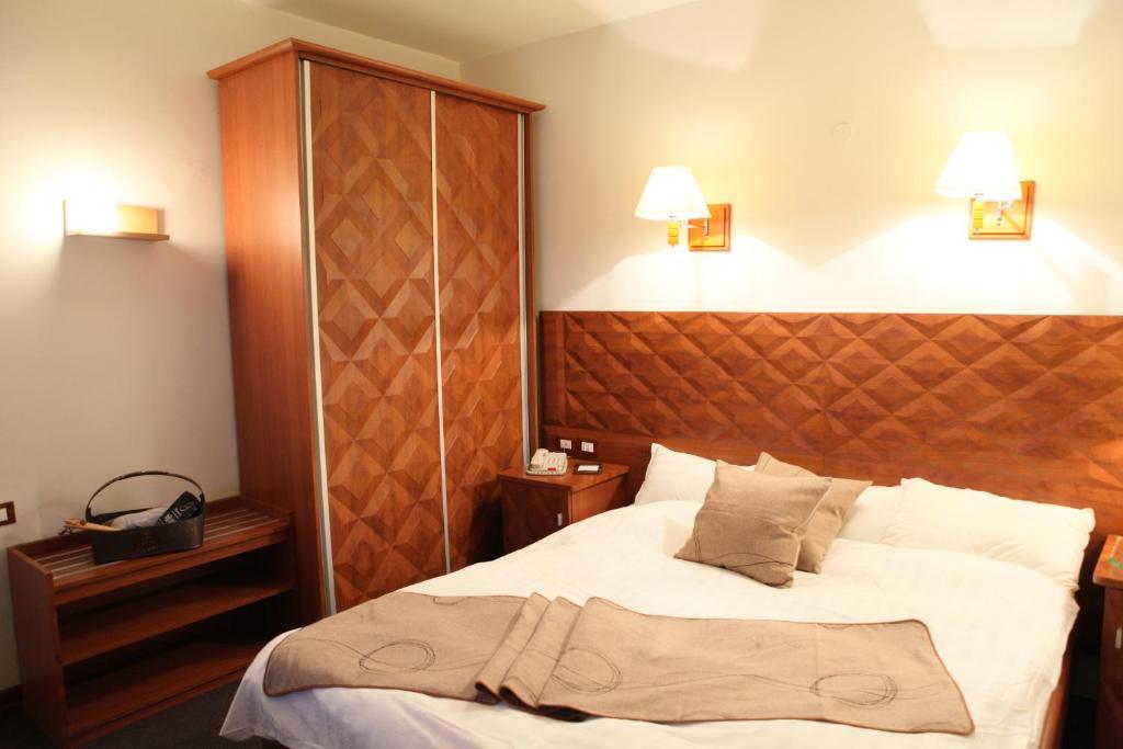 Plasma Hotel Tripoli Kamer foto