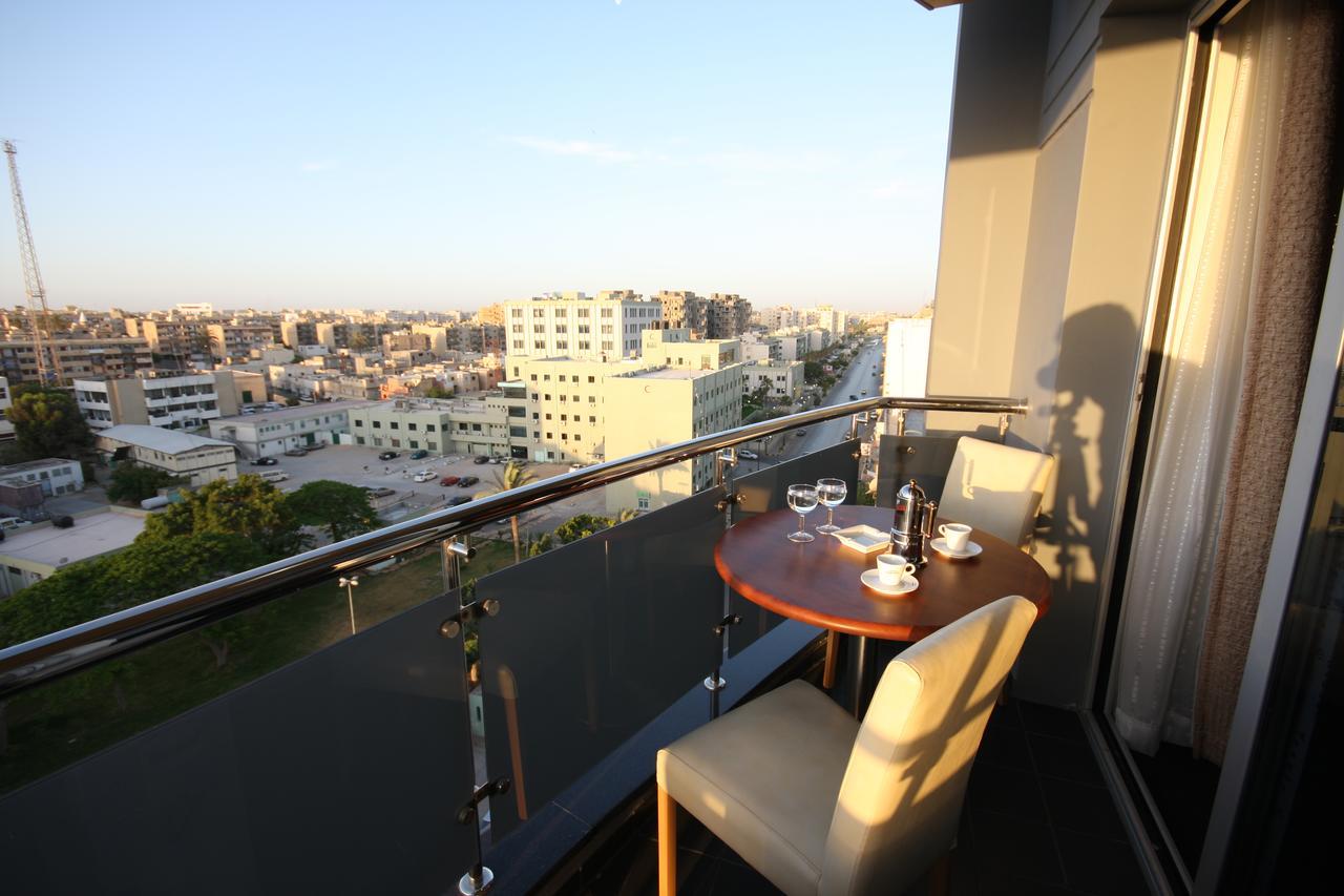 Plasma Hotel Tripoli Buitenkant foto